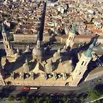 Apartamento Unico En Plaza Del Pilar